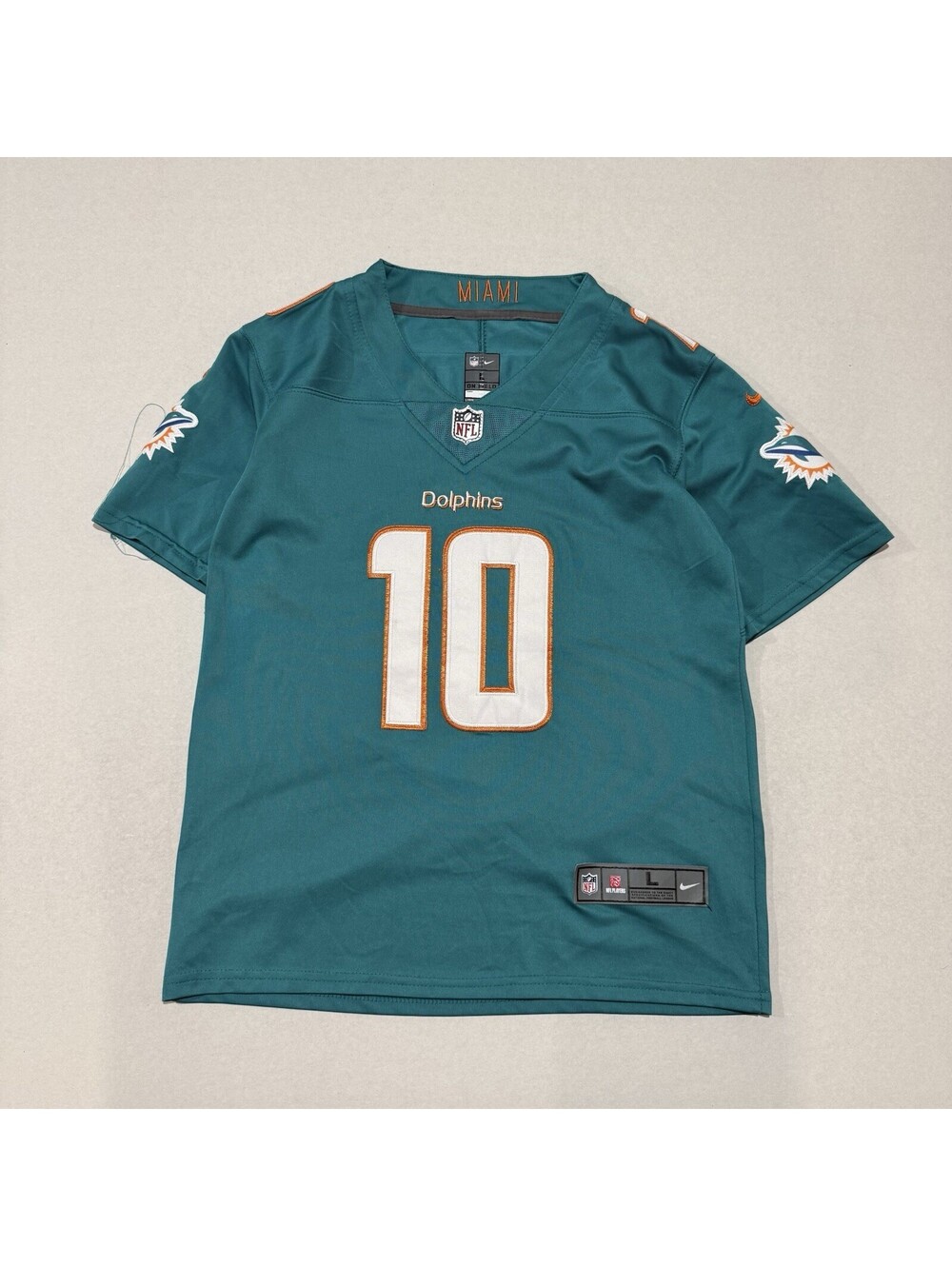 Miami Dolphins #10 Hill Football Jersey Size Large Nike Boys